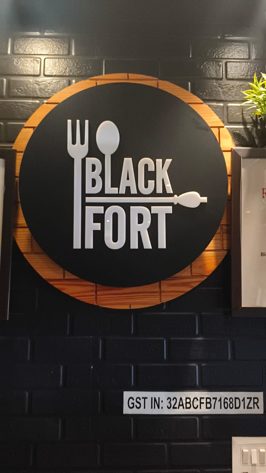 Black Fort Cafe And Grill Resto